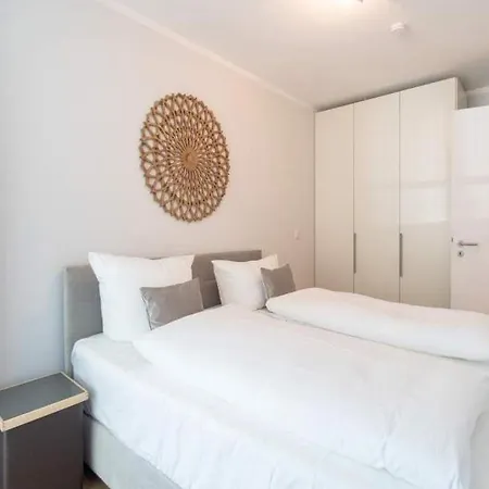 Maxim App 2 * ゼーバート・ヘリングスドルフ