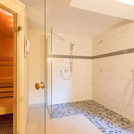 Maxim App 2 * ゼーバート・ヘリングスドルフ